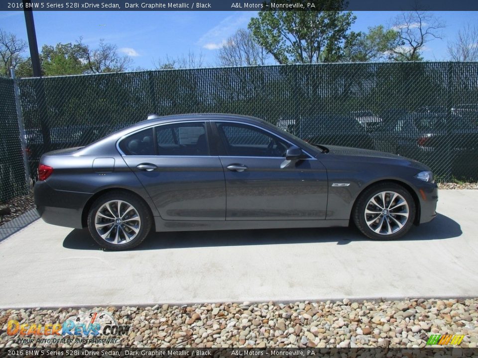 2016 BMW 5 Series 528i xDrive Sedan Dark Graphite Metallic / Black Photo #2