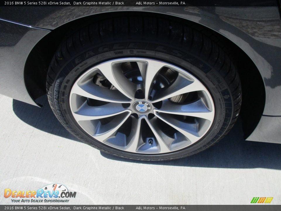 2016 BMW 5 Series 528i xDrive Sedan Dark Graphite Metallic / Black Photo #3