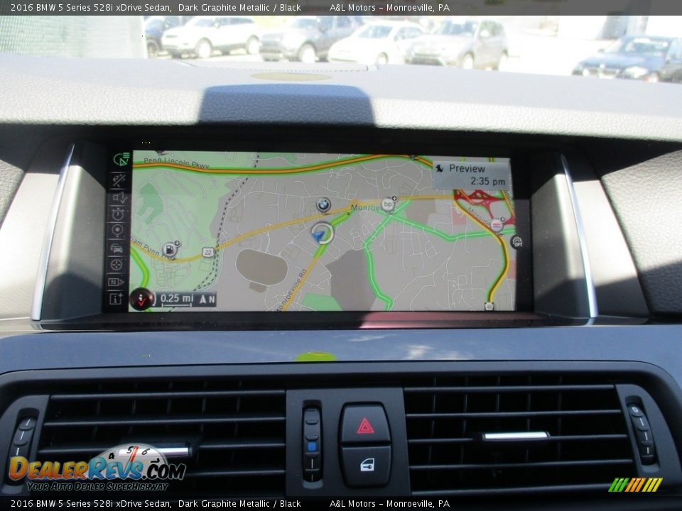 2016 BMW 5 Series 528i xDrive Sedan Dark Graphite Metallic / Black Photo #17