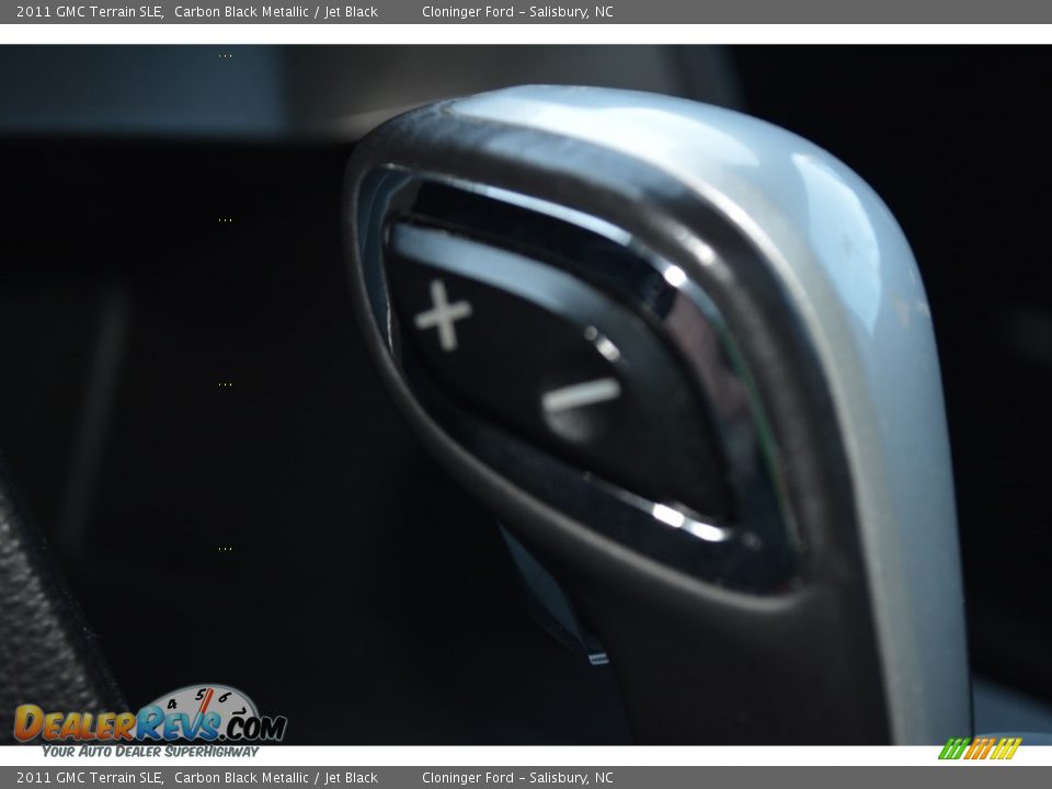 2011 GMC Terrain SLE Carbon Black Metallic / Jet Black Photo #21
