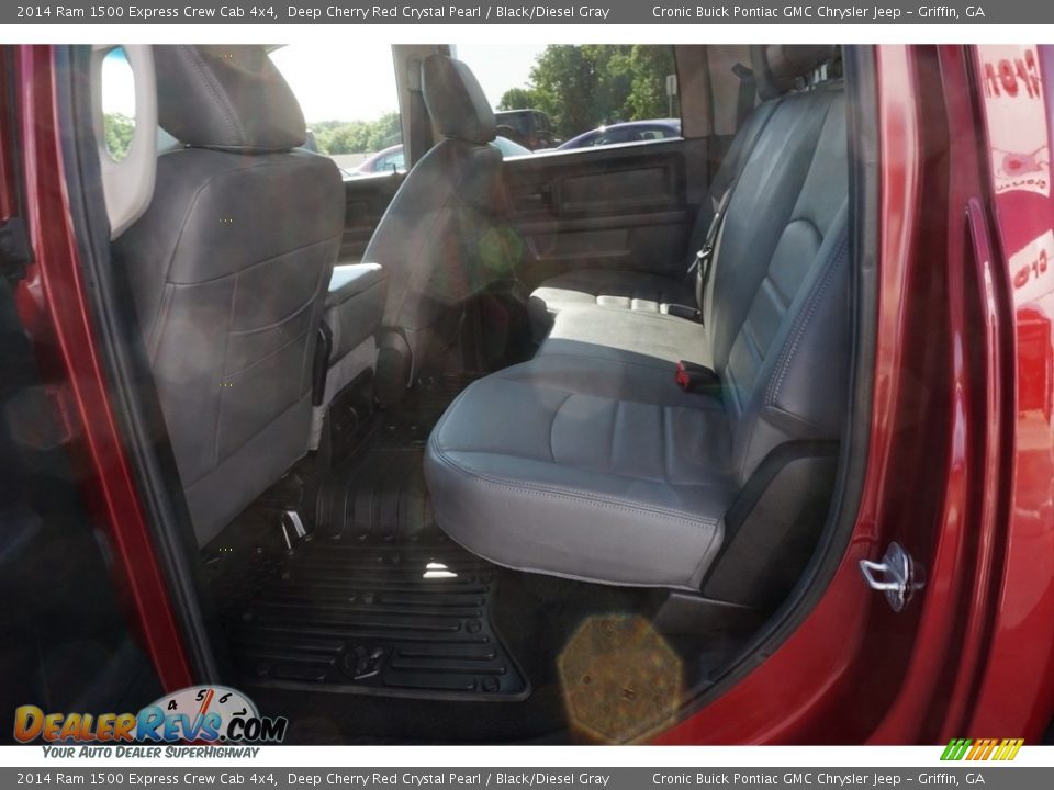 2014 Ram 1500 Express Crew Cab 4x4 Deep Cherry Red Crystal Pearl / Black/Diesel Gray Photo #16