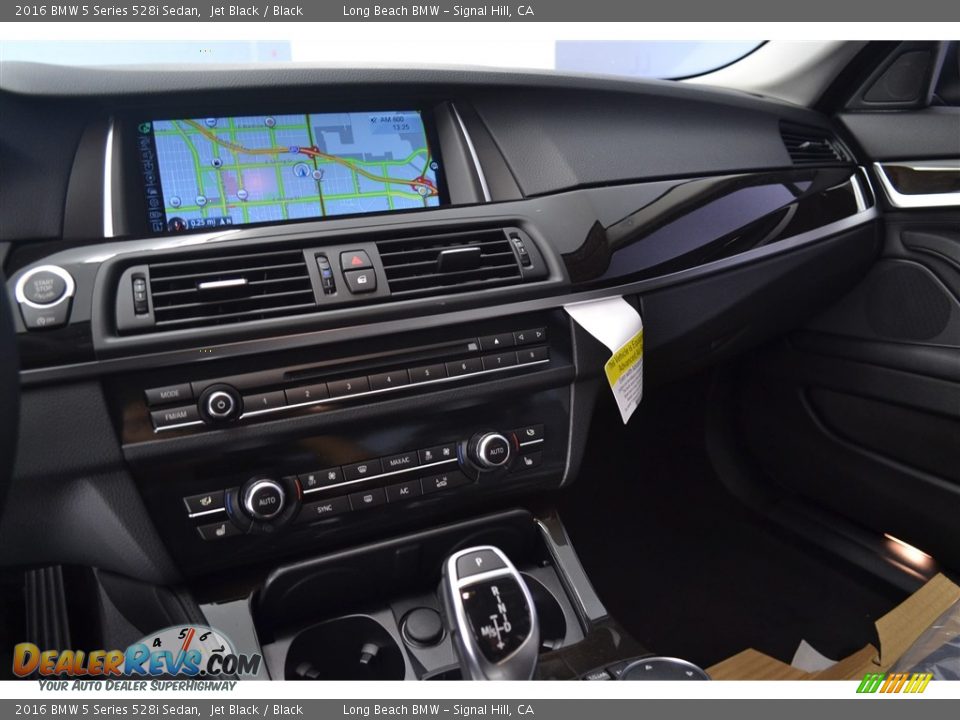 2016 BMW 5 Series 528i Sedan Jet Black / Black Photo #11
