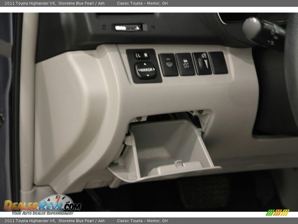 2011 Toyota Highlander V6 Shoreline Blue Pearl / Ash Photo #5