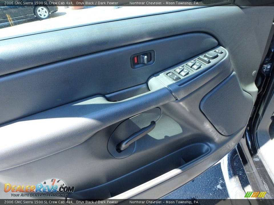 2006 GMC Sierra 1500 SL Crew Cab 4x4 Onyx Black / Dark Pewter Photo #24