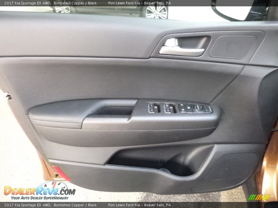 Door Panel of 2017 Kia Sportage EX AWD Photo #13