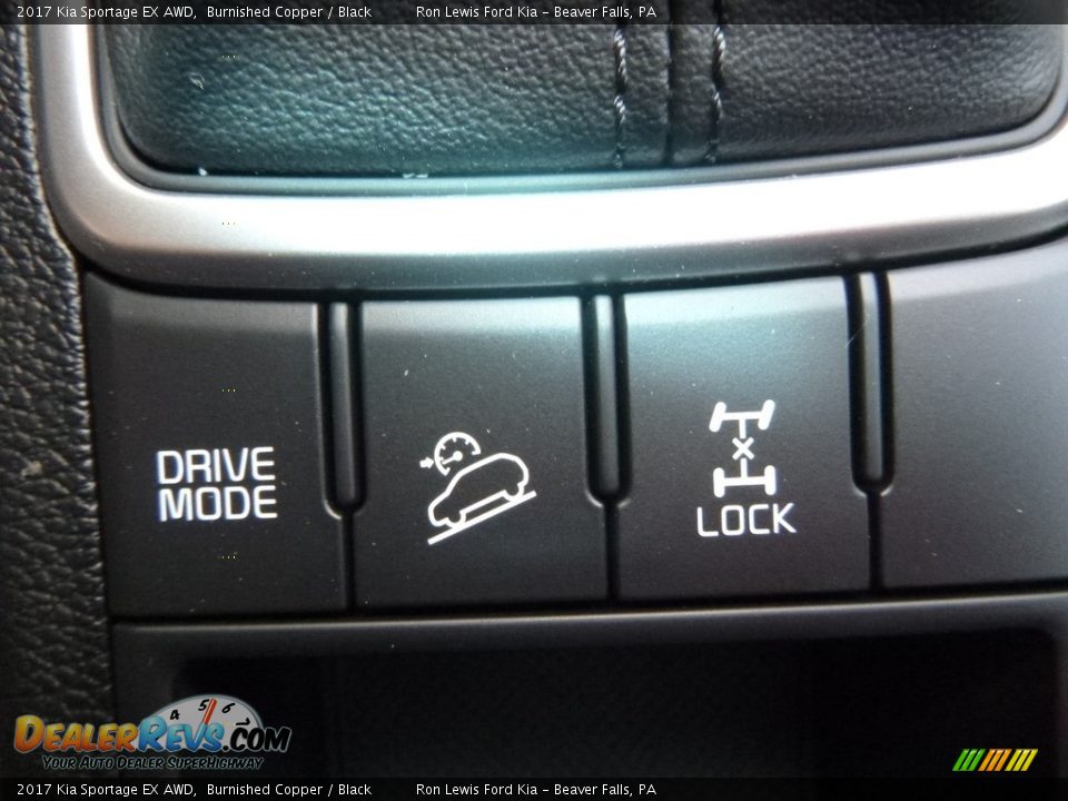 Controls of 2017 Kia Sportage EX AWD Photo #17