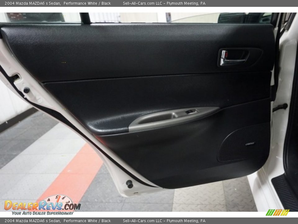 2004 Mazda MAZDA6 s Sedan Performance White / Black Photo #15