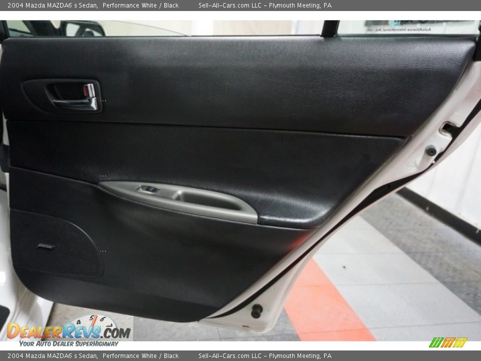 2004 Mazda MAZDA6 s Sedan Performance White / Black Photo #16