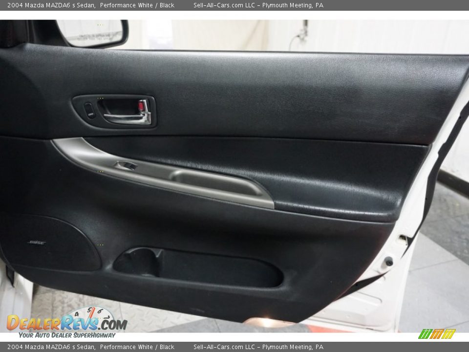 2004 Mazda MAZDA6 s Sedan Performance White / Black Photo #17