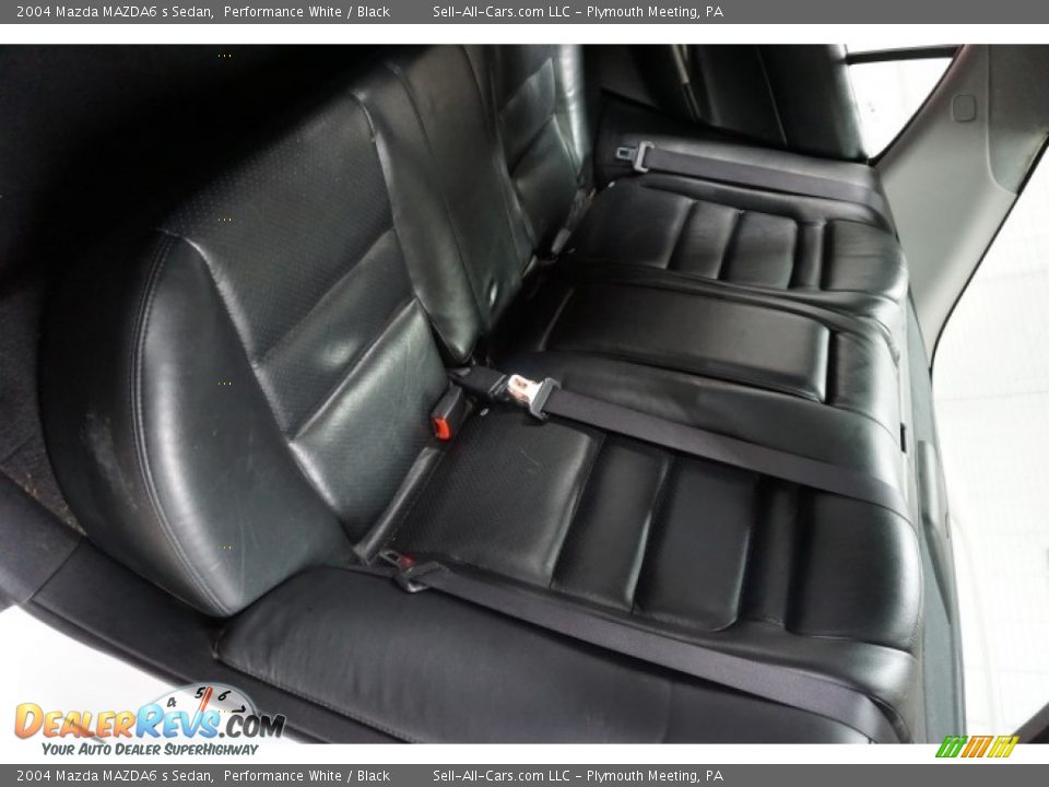 2004 Mazda MAZDA6 s Sedan Performance White / Black Photo #22