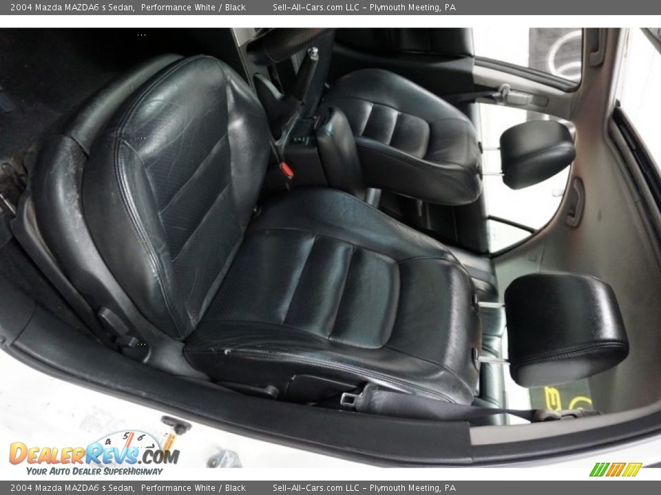 2004 Mazda MAZDA6 s Sedan Performance White / Black Photo #23
