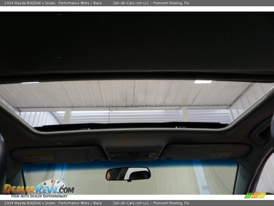 2004 Mazda MAZDA6 s Sedan Performance White / Black Photo #25