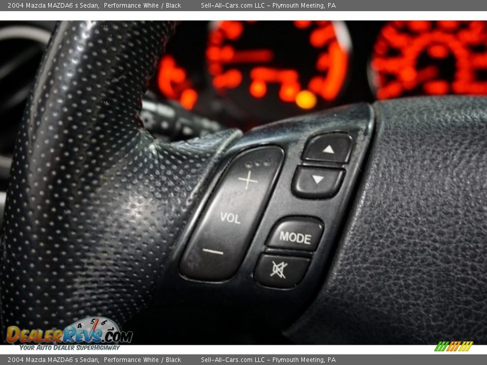 2004 Mazda MAZDA6 s Sedan Performance White / Black Photo #29