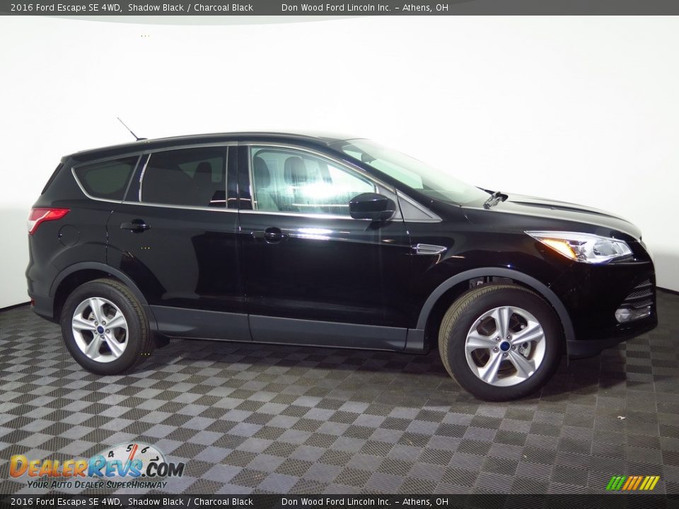 2016 Ford Escape SE 4WD Shadow Black / Charcoal Black Photo #2
