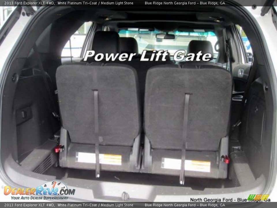 2013 Ford Explorer XLT 4WD White Platinum Tri-Coat / Medium Light Stone Photo #17