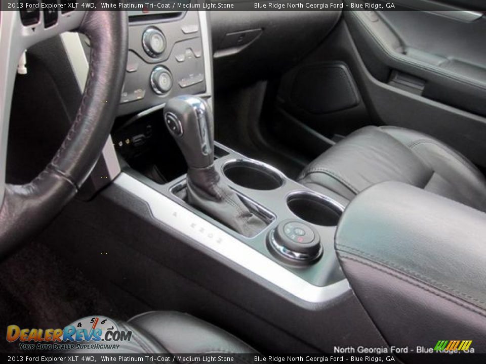 2013 Ford Explorer XLT 4WD White Platinum Tri-Coat / Medium Light Stone Photo #28