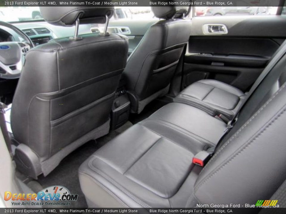 2013 Ford Explorer XLT 4WD White Platinum Tri-Coat / Medium Light Stone Photo #33