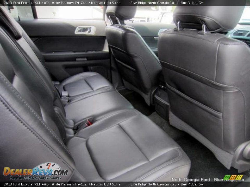 2013 Ford Explorer XLT 4WD White Platinum Tri-Coat / Medium Light Stone Photo #34