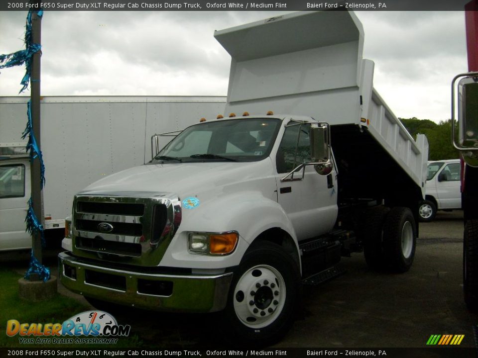2008 Ford F650 Super Duty XLT Regular Cab Chassis Dump Truck Oxford White / Medium Flint Photo #1