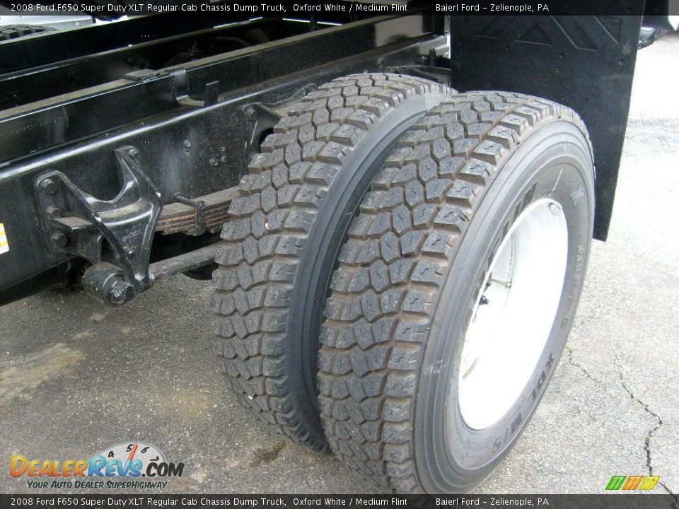 2008 Ford F650 Super Duty XLT Regular Cab Chassis Dump Truck Oxford White / Medium Flint Photo #8