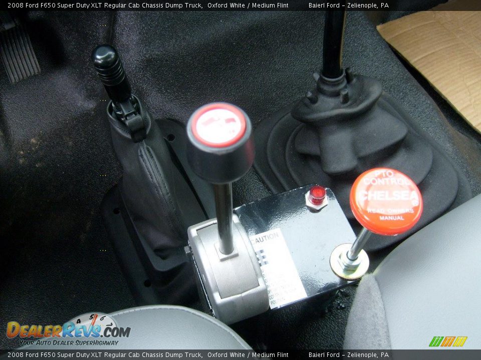 2008 Ford F650 Super Duty XLT Regular Cab Chassis Dump Truck Oxford White / Medium Flint Photo #15