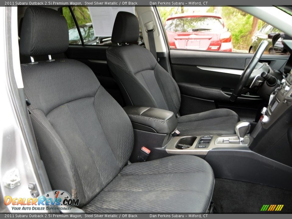 2011 Subaru Outback 2.5i Premium Wagon Steel Silver Metallic / Off Black Photo #16