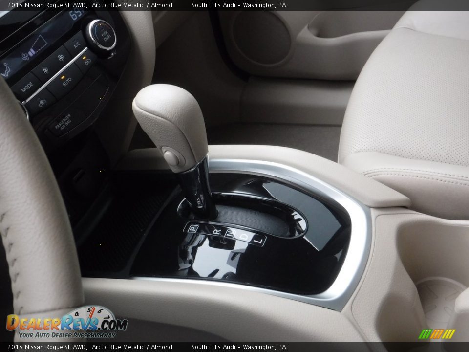 2015 Nissan Rogue SL AWD Arctic Blue Metallic / Almond Photo #24