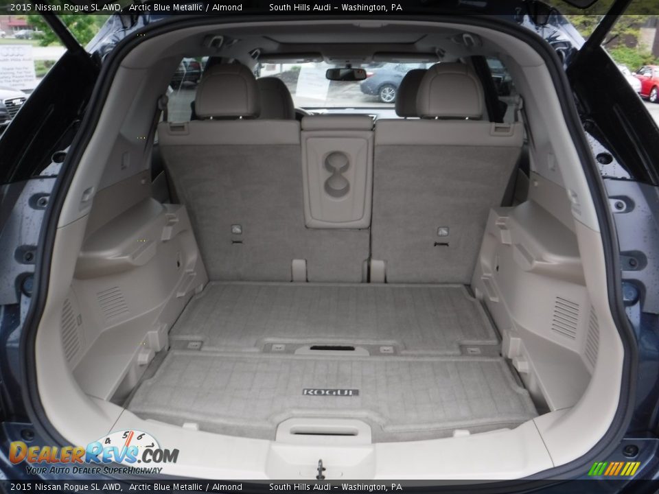 2015 Nissan Rogue SL AWD Arctic Blue Metallic / Almond Photo #30