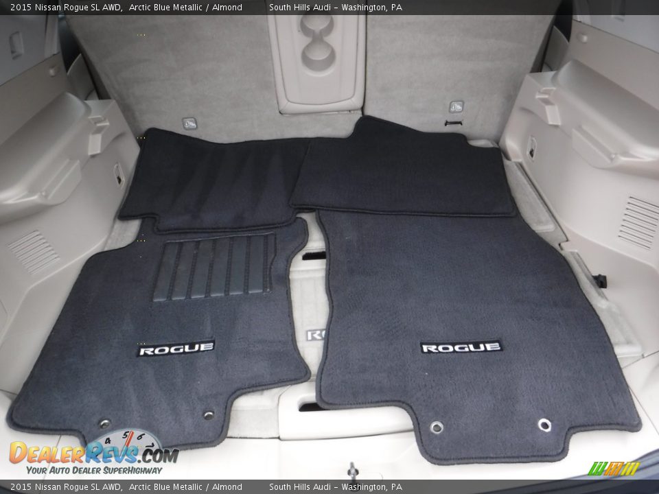 2015 Nissan Rogue SL AWD Arctic Blue Metallic / Almond Photo #33