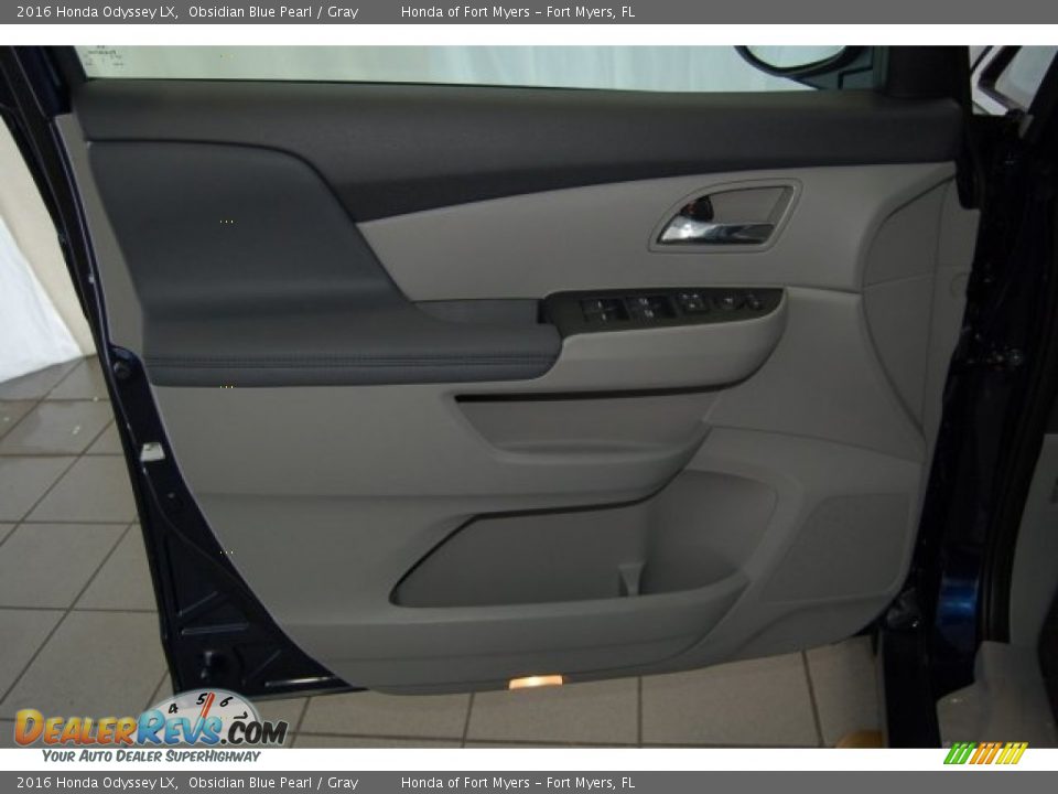 2016 Honda Odyssey LX Obsidian Blue Pearl / Gray Photo #9