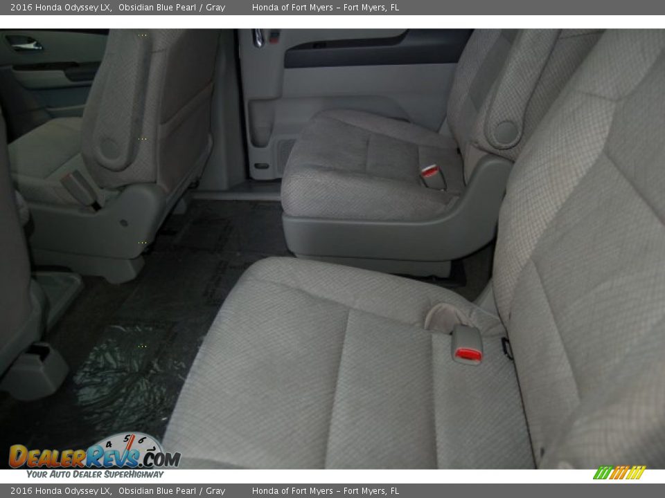2016 Honda Odyssey LX Obsidian Blue Pearl / Gray Photo #20