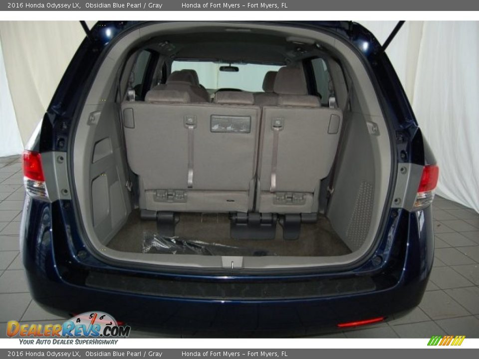 2016 Honda Odyssey LX Obsidian Blue Pearl / Gray Photo #22