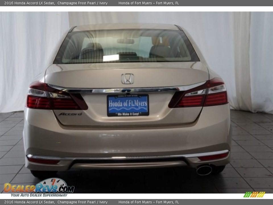 2016 Honda Accord LX Sedan Champagne Frost Pearl / Ivory Photo #5