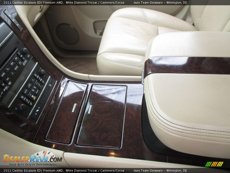 2011 Cadillac Escalade ESV Premium AWD White Diamond Tricoat / Cashmere/Cocoa Photo #18