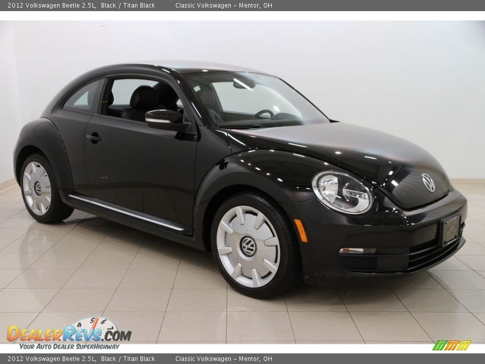 2012 Volkswagen Beetle 2.5L Black / Titan Black Photo #1