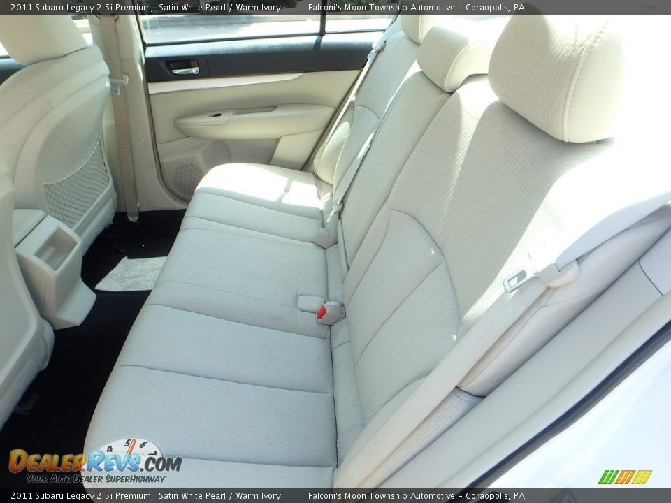 2011 Subaru Legacy 2.5i Premium Satin White Pearl / Warm Ivory Photo #16