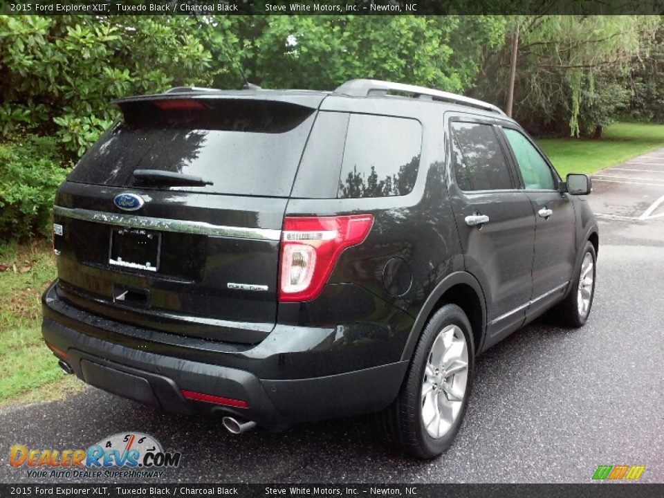 2015 Ford Explorer XLT Tuxedo Black / Charcoal Black Photo #4
