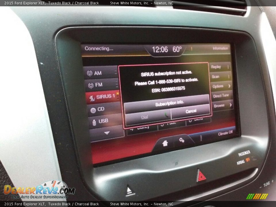 2015 Ford Explorer XLT Tuxedo Black / Charcoal Black Photo #23