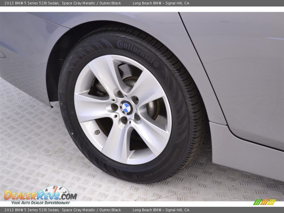 2013 BMW 5 Series 528i Sedan Space Gray Metallic / Oyster/Black Photo #10