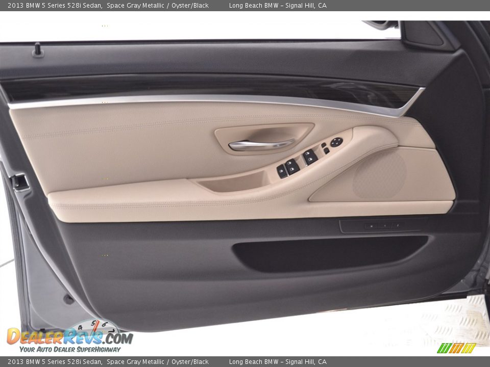 2013 BMW 5 Series 528i Sedan Space Gray Metallic / Oyster/Black Photo #21