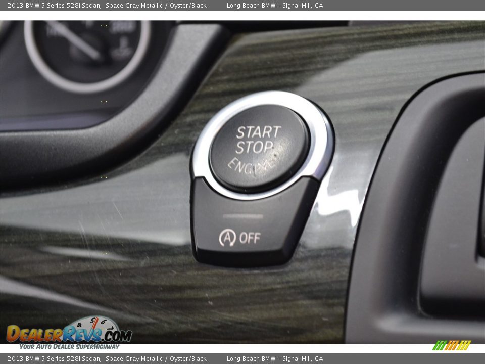 2013 BMW 5 Series 528i Sedan Space Gray Metallic / Oyster/Black Photo #27