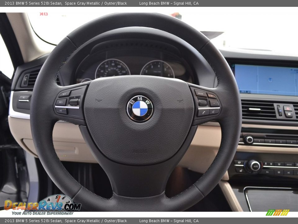 2013 BMW 5 Series 528i Sedan Space Gray Metallic / Oyster/Black Photo #30