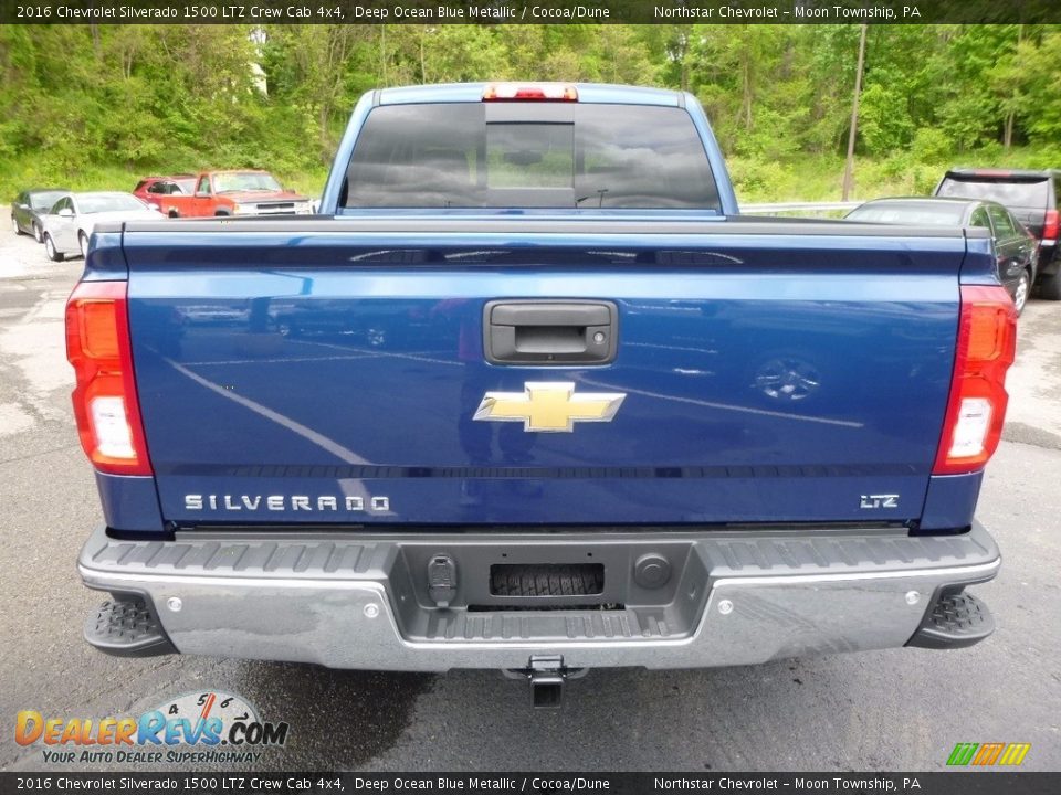 2016 Chevrolet Silverado 1500 LTZ Crew Cab 4x4 Deep Ocean Blue Metallic / Cocoa/Dune Photo #6