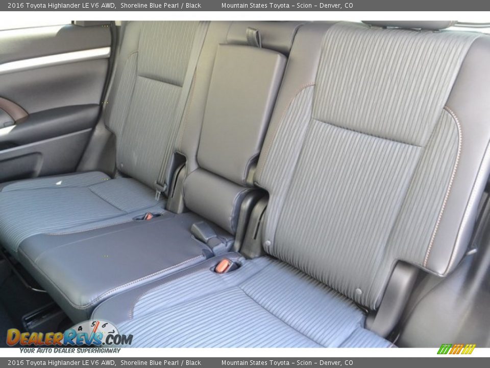 2016 Toyota Highlander LE V6 AWD Shoreline Blue Pearl / Black Photo #7