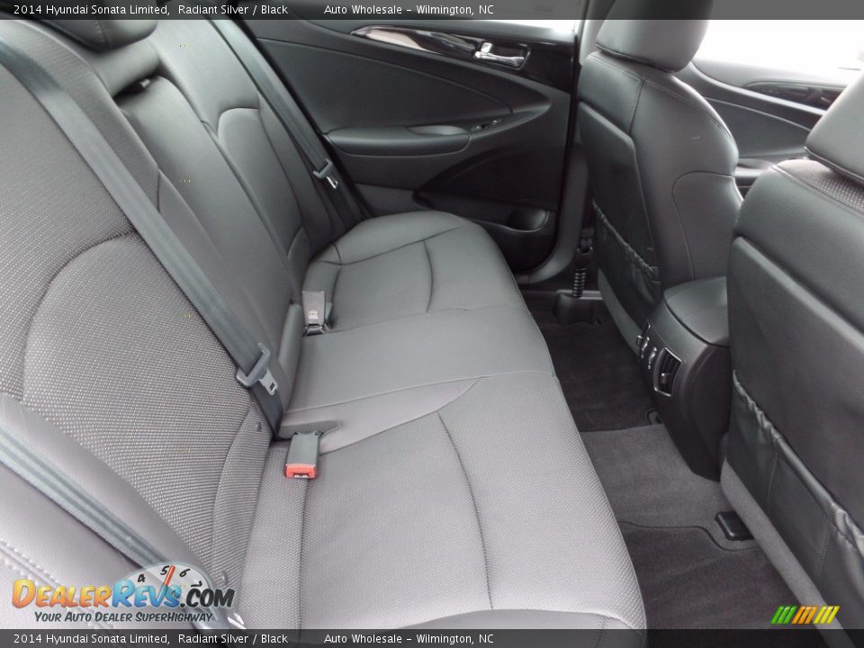 2014 Hyundai Sonata Limited Radiant Silver / Black Photo #14