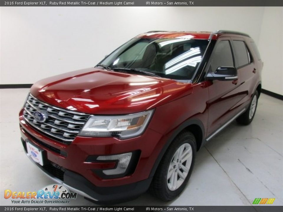 2016 Ford Explorer XLT Ruby Red Metallic Tri-Coat / Medium Light Camel Photo #4