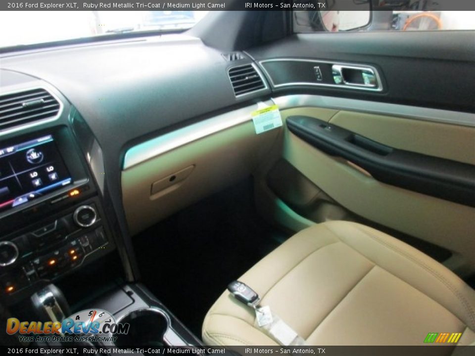 2016 Ford Explorer XLT Ruby Red Metallic Tri-Coat / Medium Light Camel Photo #15