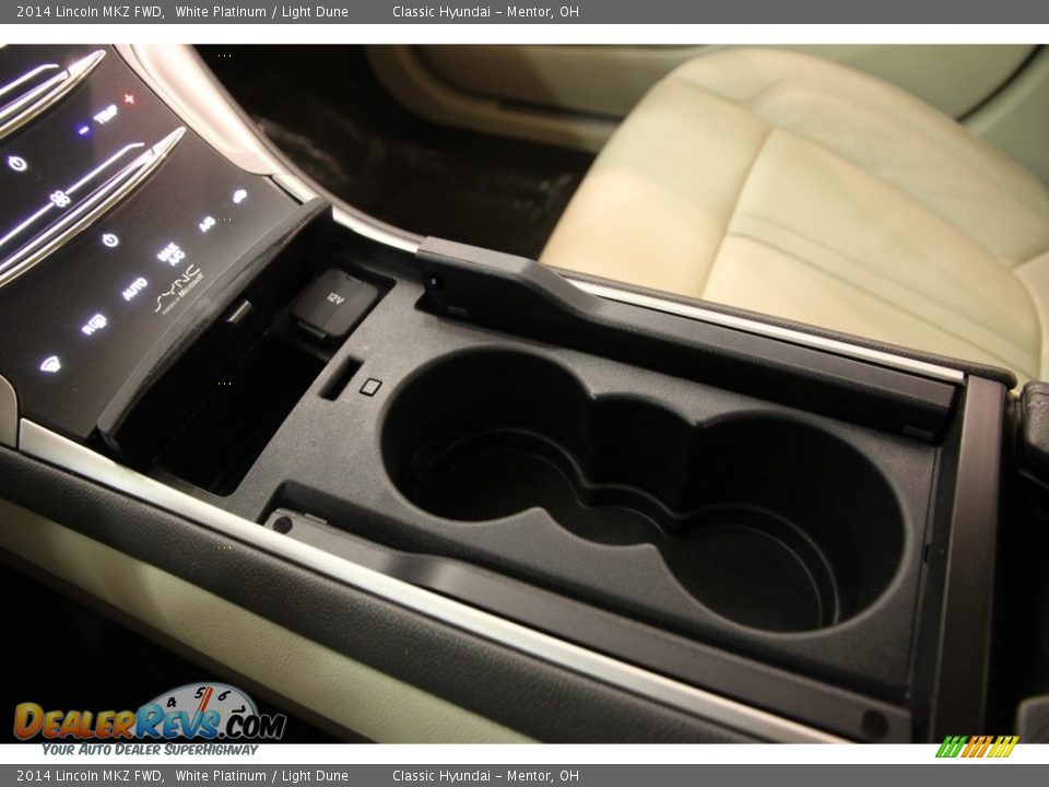 2014 Lincoln MKZ FWD White Platinum / Light Dune Photo #13