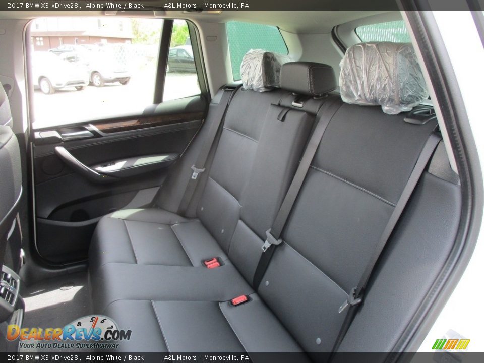 2017 BMW X3 xDrive28i Alpine White / Black Photo #13