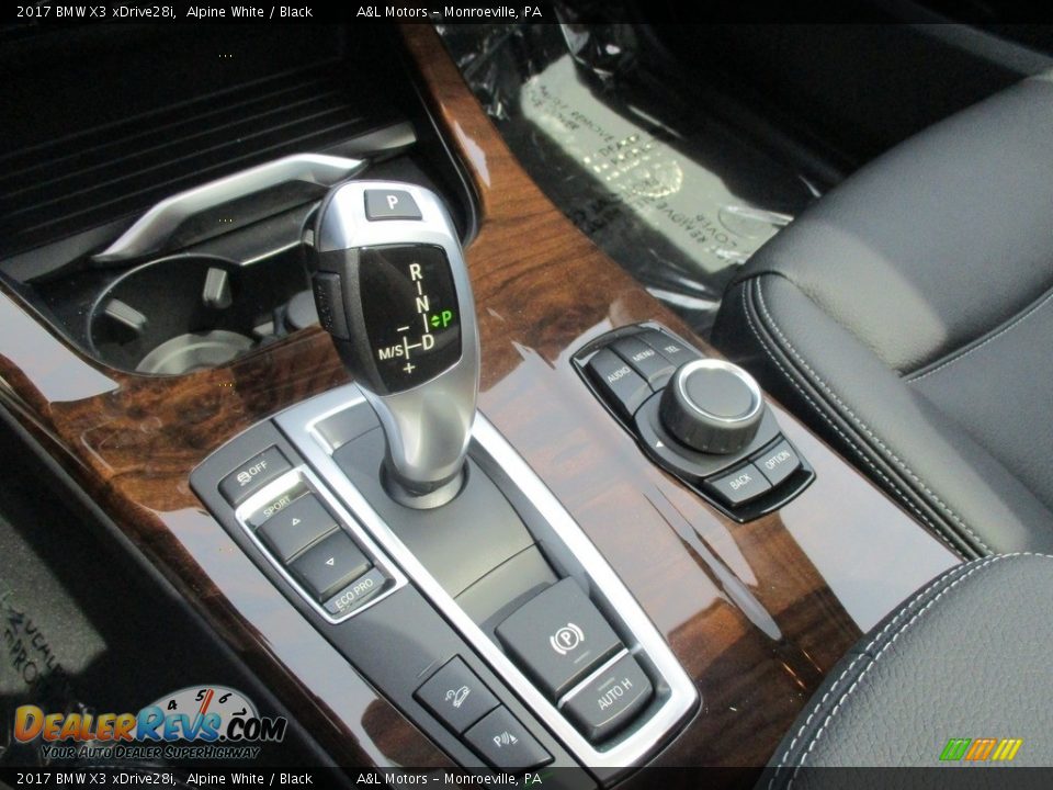 2017 BMW X3 xDrive28i Alpine White / Black Photo #15